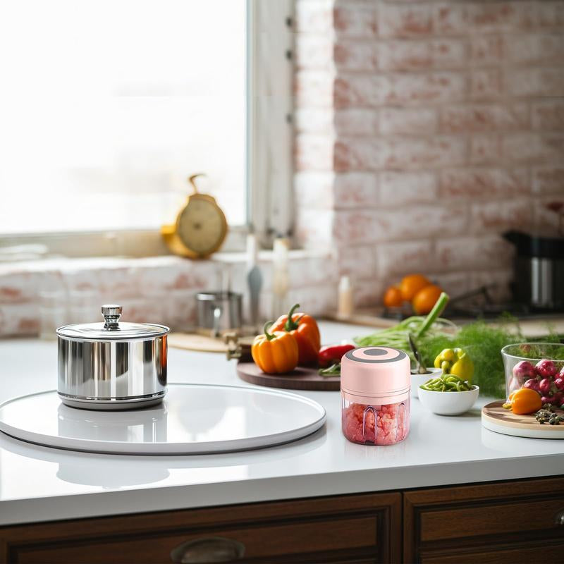 Electric Garlic Chopper, 250ML Vegetable Chopper, Food Chopper, USB Mini Garlic Mincer, Onion Chopper, Portable Small Food Processor for Garlic, Ginger, Chili, Vegetables